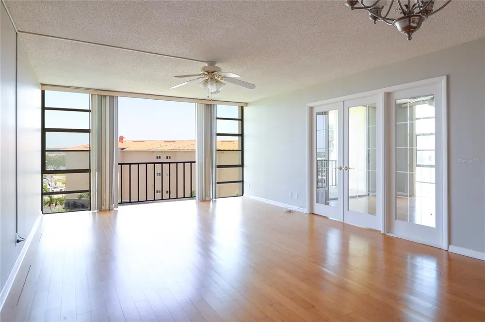 7400 SUN ISLAND DRIVE S #501 South Pasadena, FL 33707