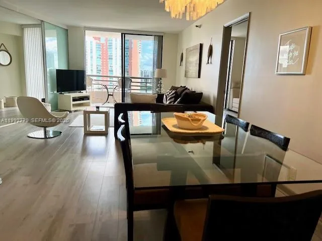3300 NE 191st St #1916 Aventura, FL 33180