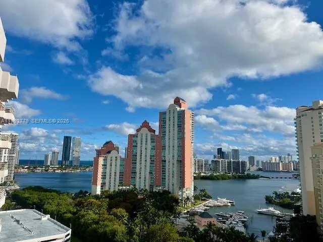 3300 NE 191st St #1916 Aventura, FL 33180