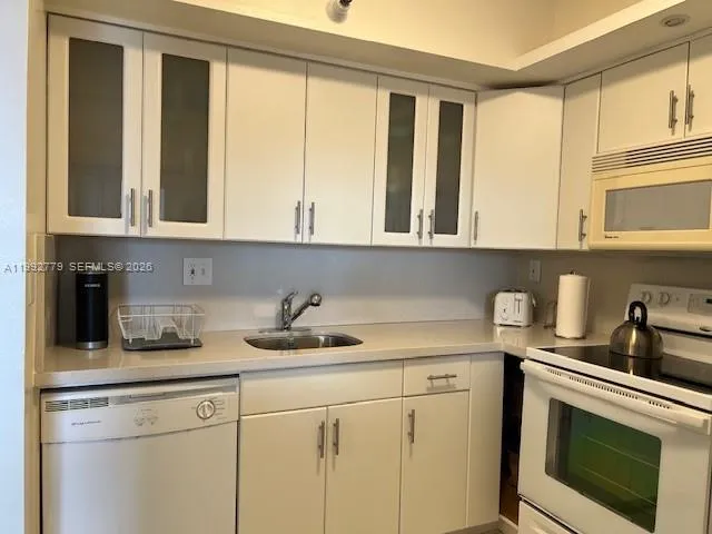 3300 NE 191st St #1916 Aventura, FL 33180