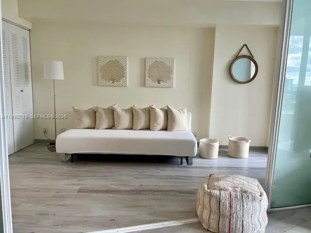 3300 NE 191st St #1916 Aventura, FL 33180