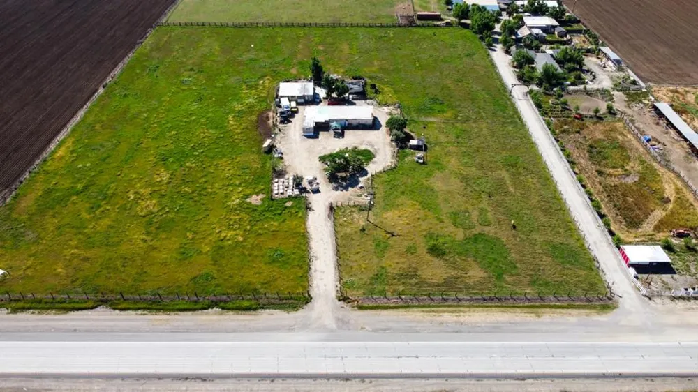 23429 Highway 152 Los Banos, CA 93635