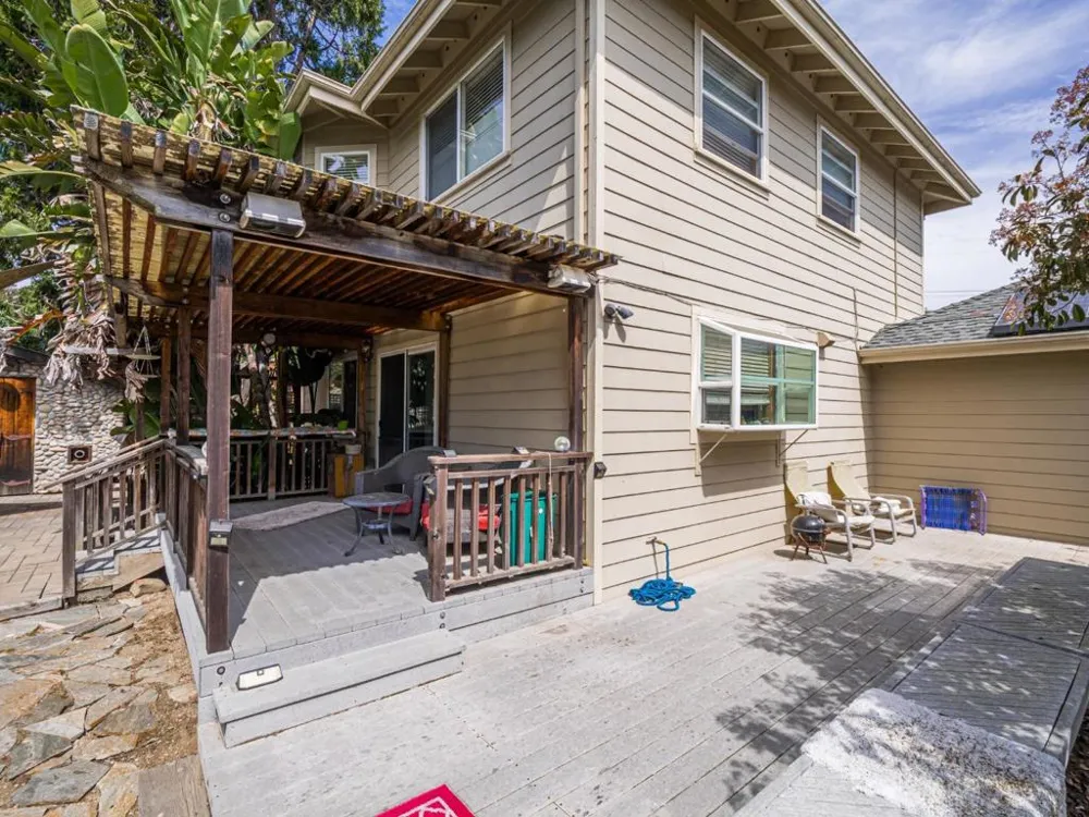 209 Hames Road Corralitos, CA 95076