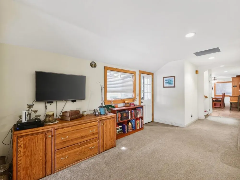 209 Hames Road Corralitos, CA 95076