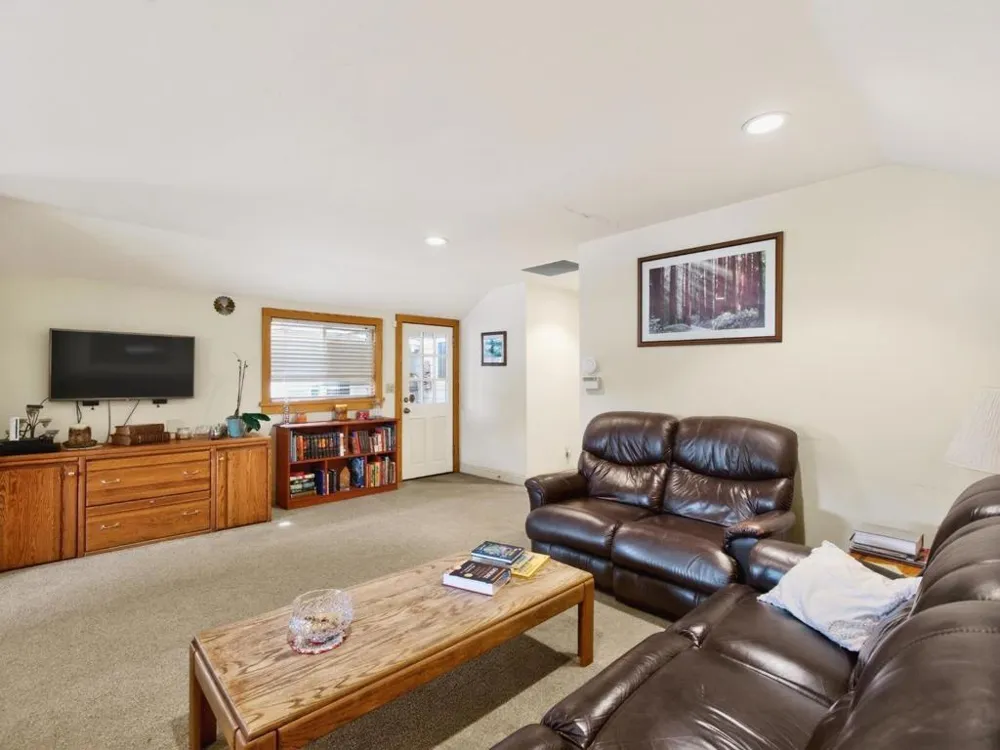 209 Hames Road Corralitos, CA 95076