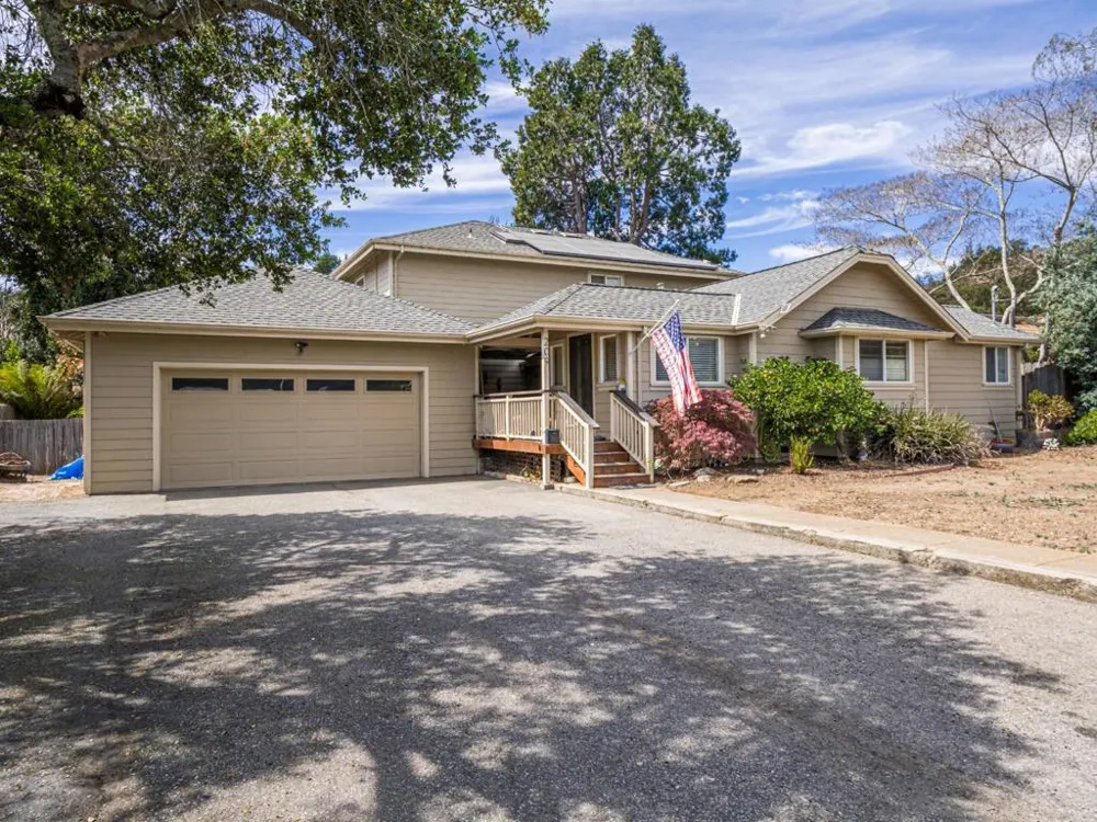 209 Hames Road Corralitos, CA 95076