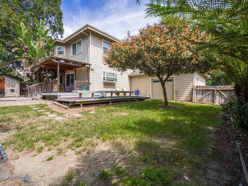 209 Hames Road Corralitos, CA 95076