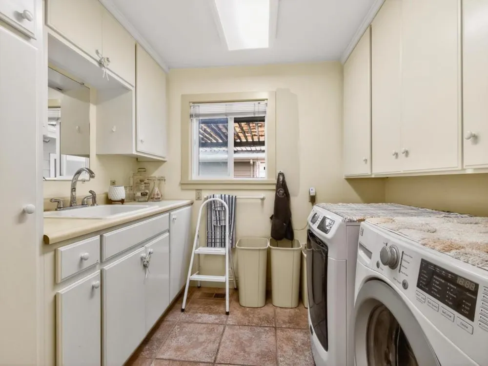 209 Hames Road Corralitos, CA 95076
