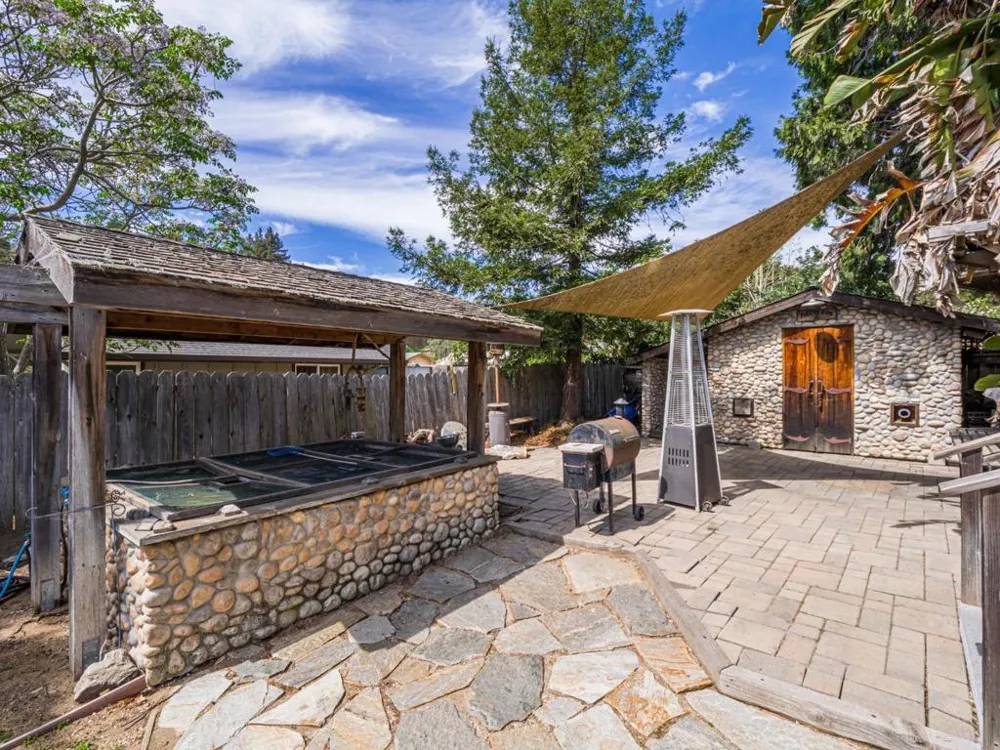 209 Hames Road Corralitos, CA 95076