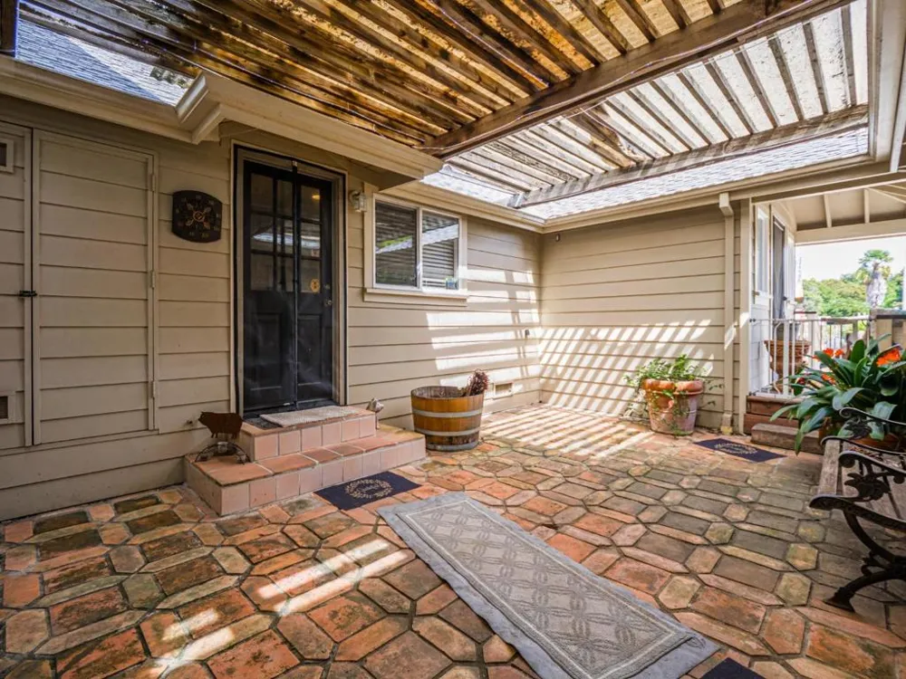 209 Hames Road Corralitos, CA 95076
