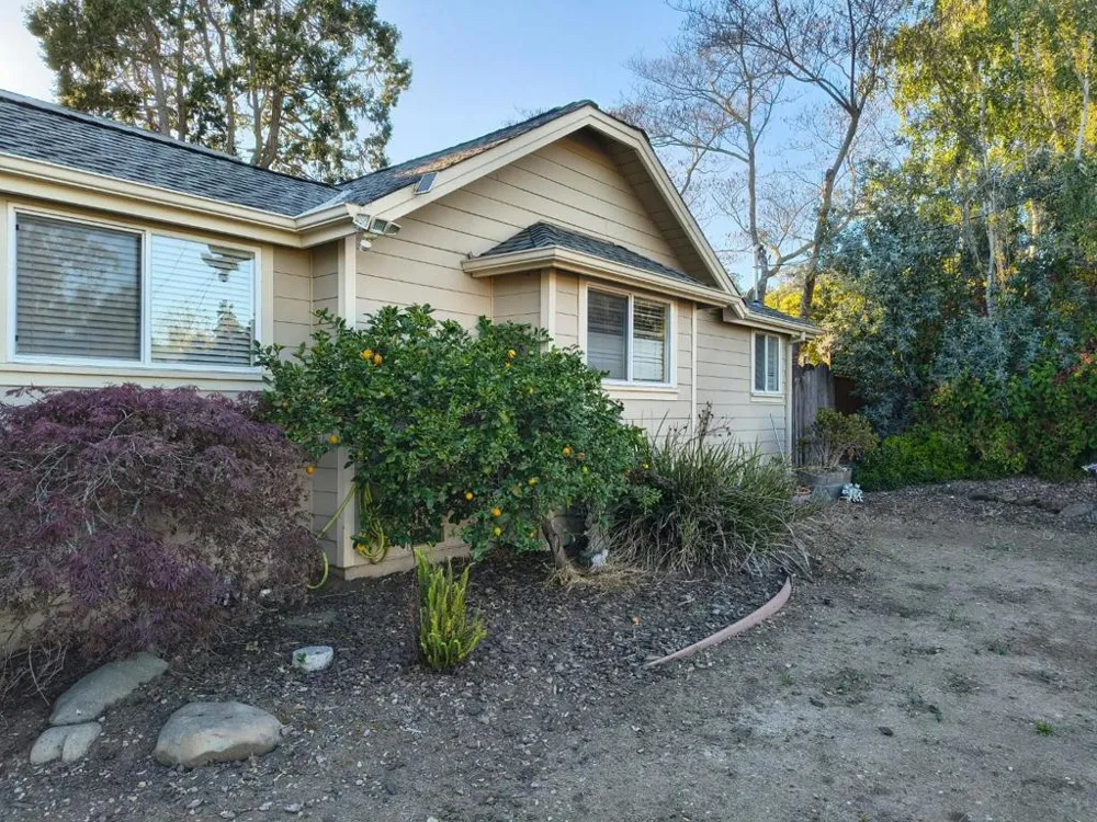 209 Hames Road Corralitos, CA 95076