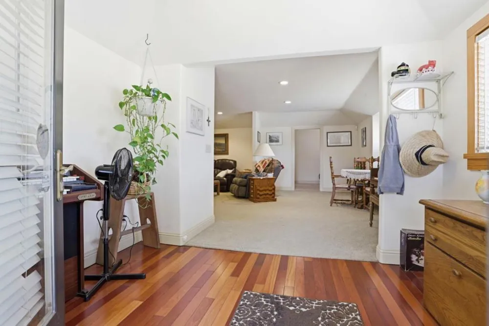209 Hames Road Corralitos, CA 95076