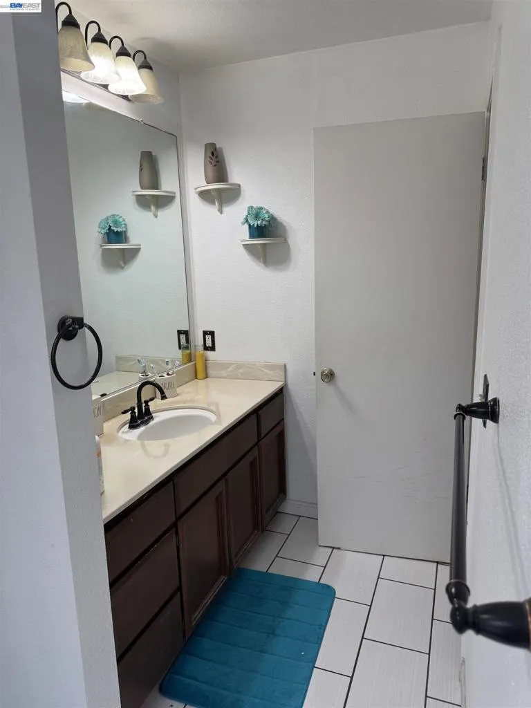 999 Porter Ave #30 Stockton, CA 95207