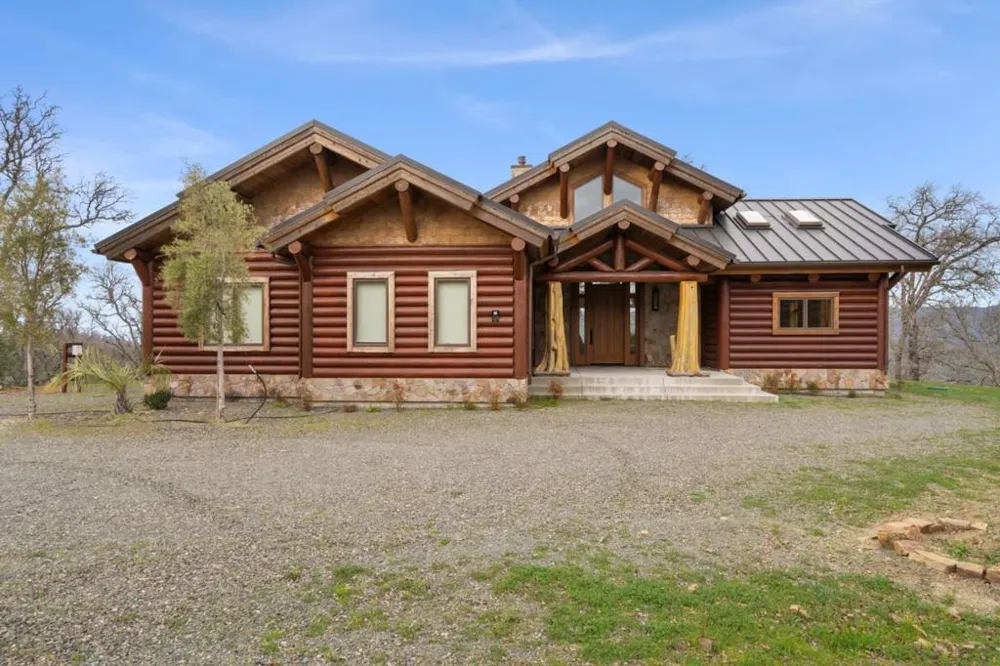 1525 Headlands Drive Napa, CA 94558