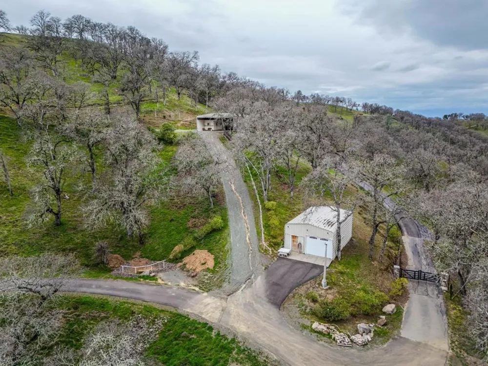 1525 Headlands Drive Napa, CA 94558