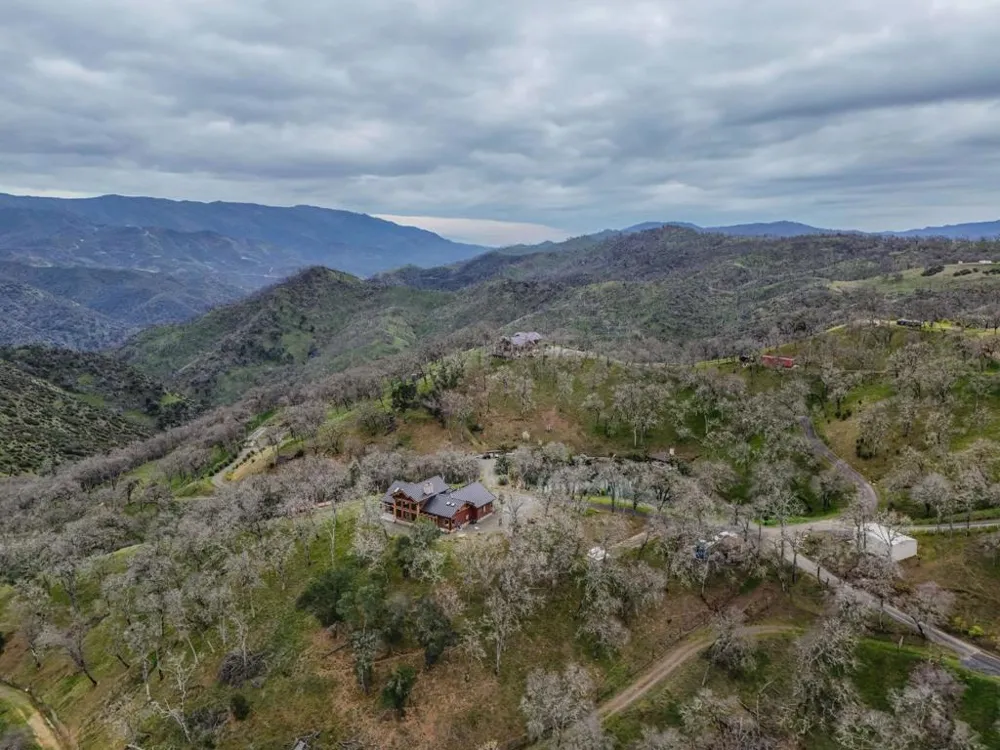 1525 Headlands Drive Napa, CA 94558