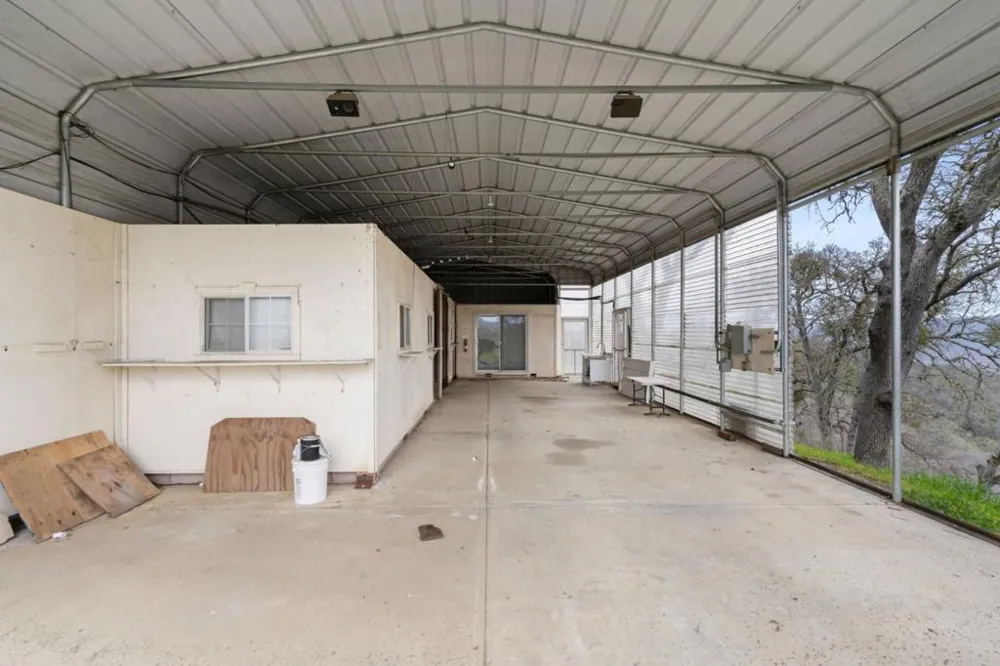 1525 Headlands Drive Napa, CA 94558