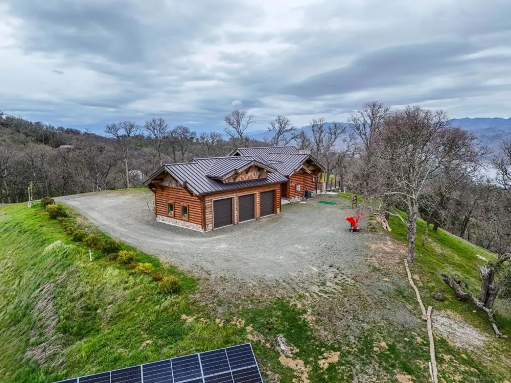 1525 Headlands Drive Napa, CA 94558