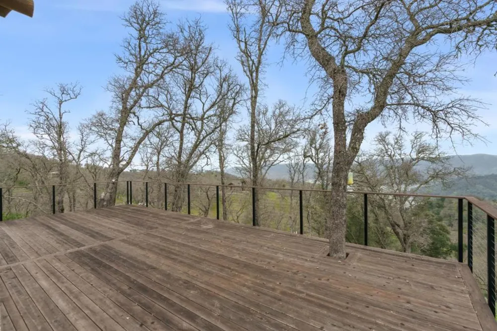 1525 Headlands Drive Napa, CA 94558