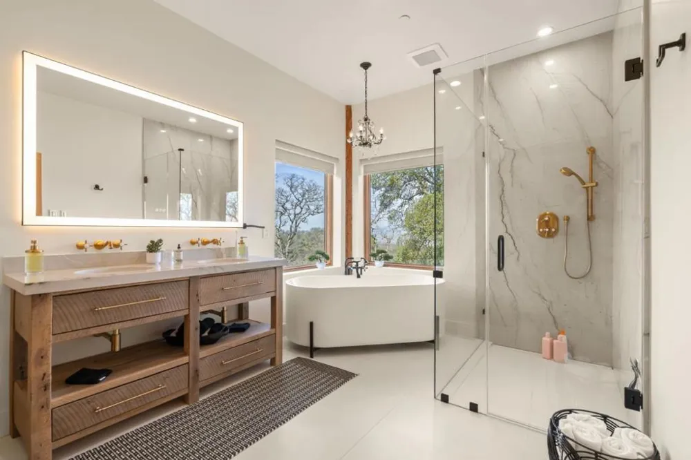 1525 Headlands Drive Napa, CA 94558