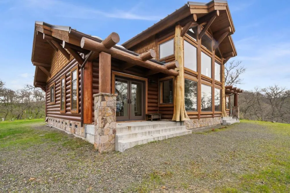 1525 Headlands Drive Napa, CA 94558