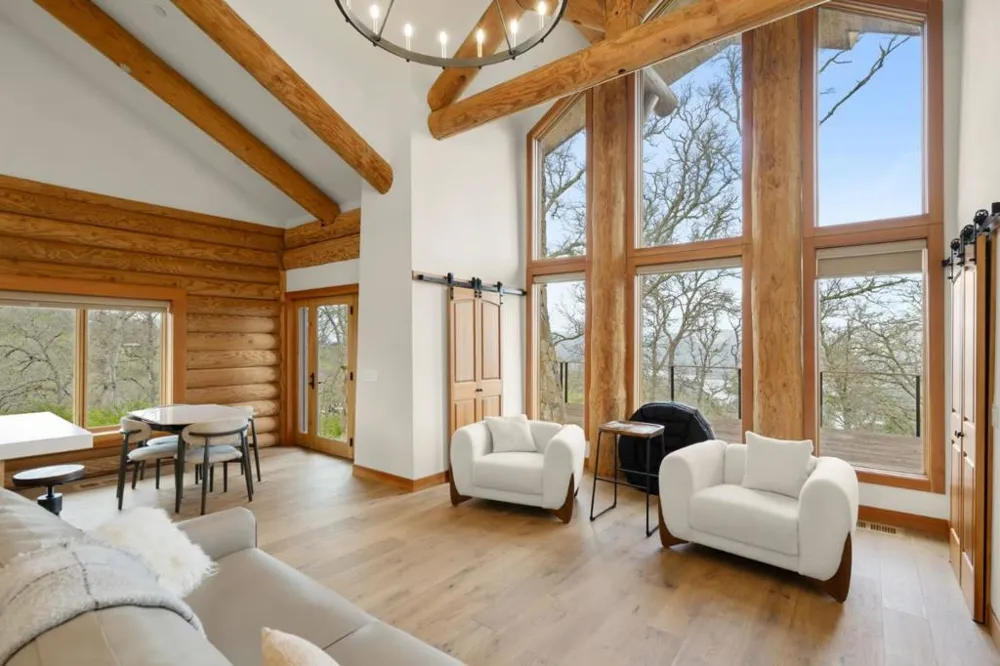 1525 Headlands Drive Napa, CA 94558