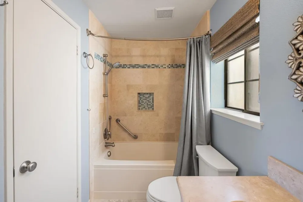 121 Quail Run Court Del Rey Oaks, CA 93940