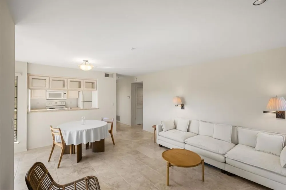 121 Quail Run Court Del Rey Oaks, CA 93940