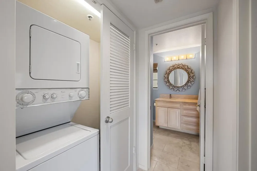 121 Quail Run Court Del Rey Oaks, CA 93940