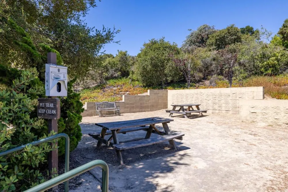 121 Quail Run Court Del Rey Oaks, CA 93940