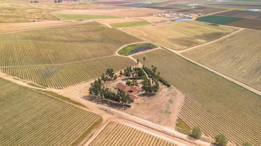 31021 Camphora Road Soledad, CA 93960