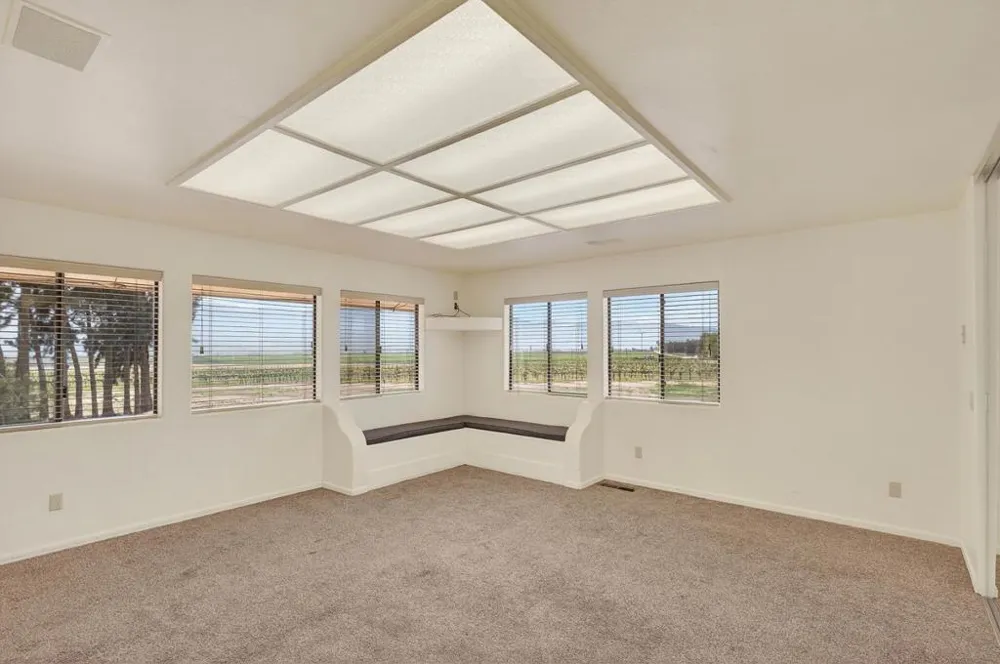 31021 Camphora Road Soledad, CA 93960