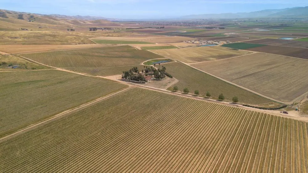 31021 Camphora Road Soledad, CA 93960