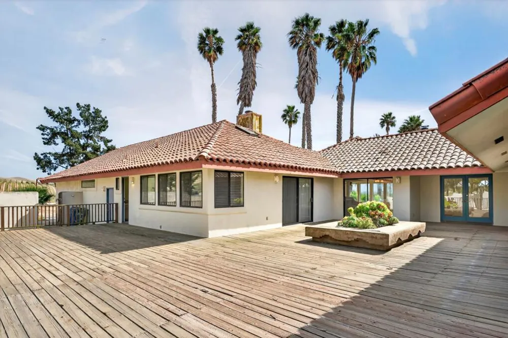 31021 Camphora Road Soledad, CA 93960