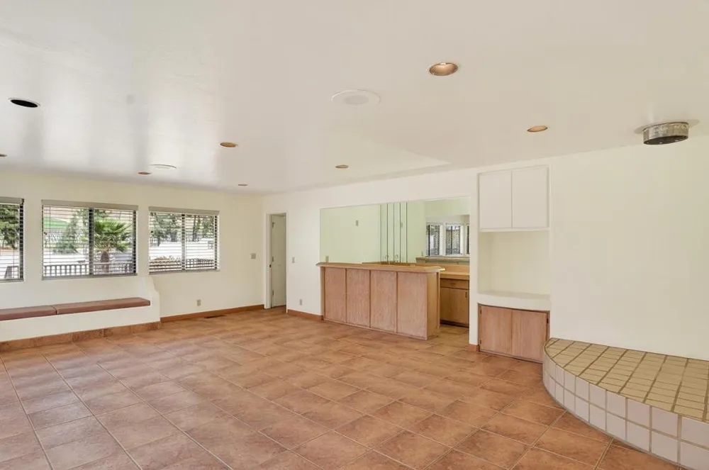 31021 Camphora Road Soledad, CA 93960