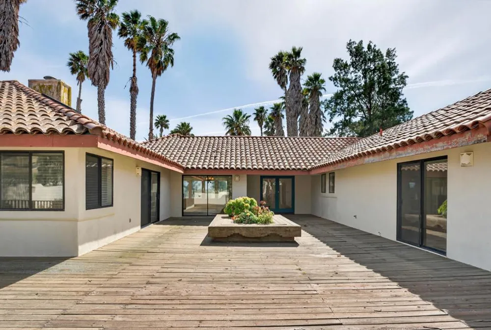 31021 Camphora Road Soledad, CA 93960