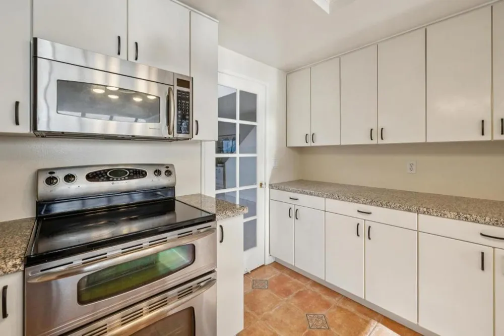 830 Balboa Foster City, CA 94404