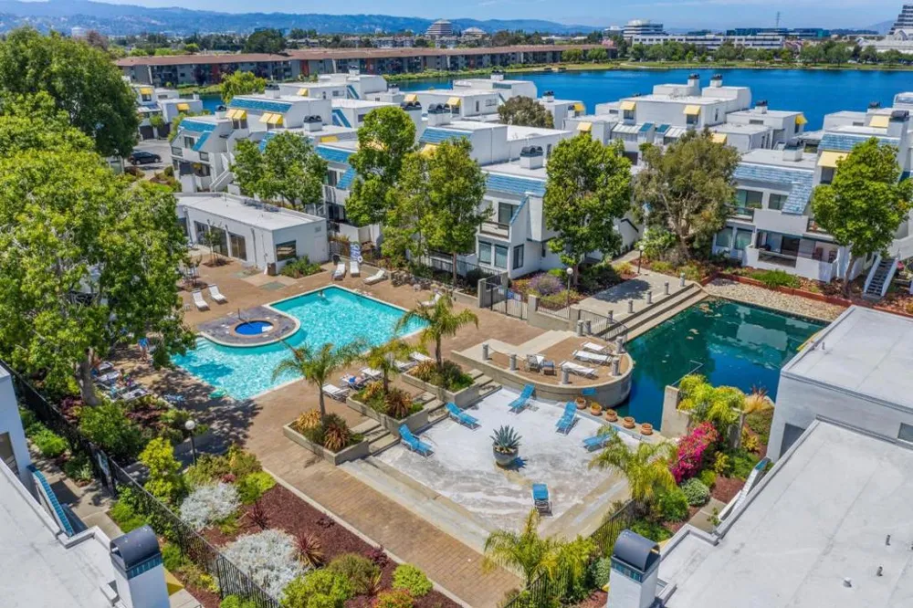 830 Balboa Foster City, CA 94404