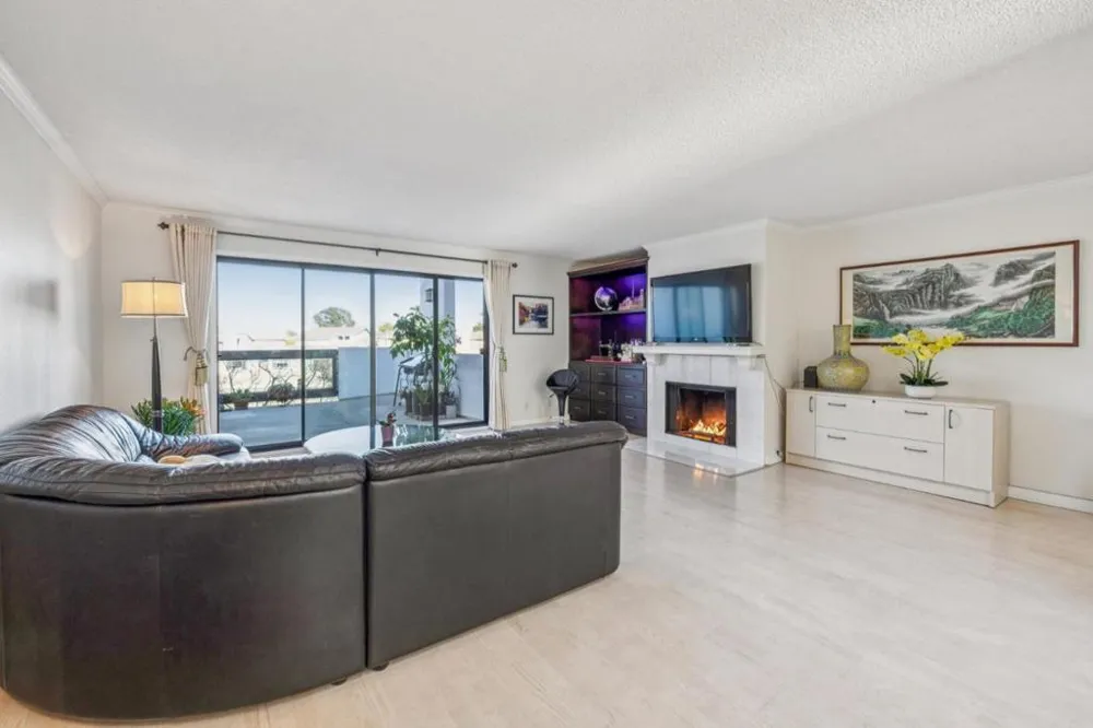 830 Balboa Foster City, CA 94404