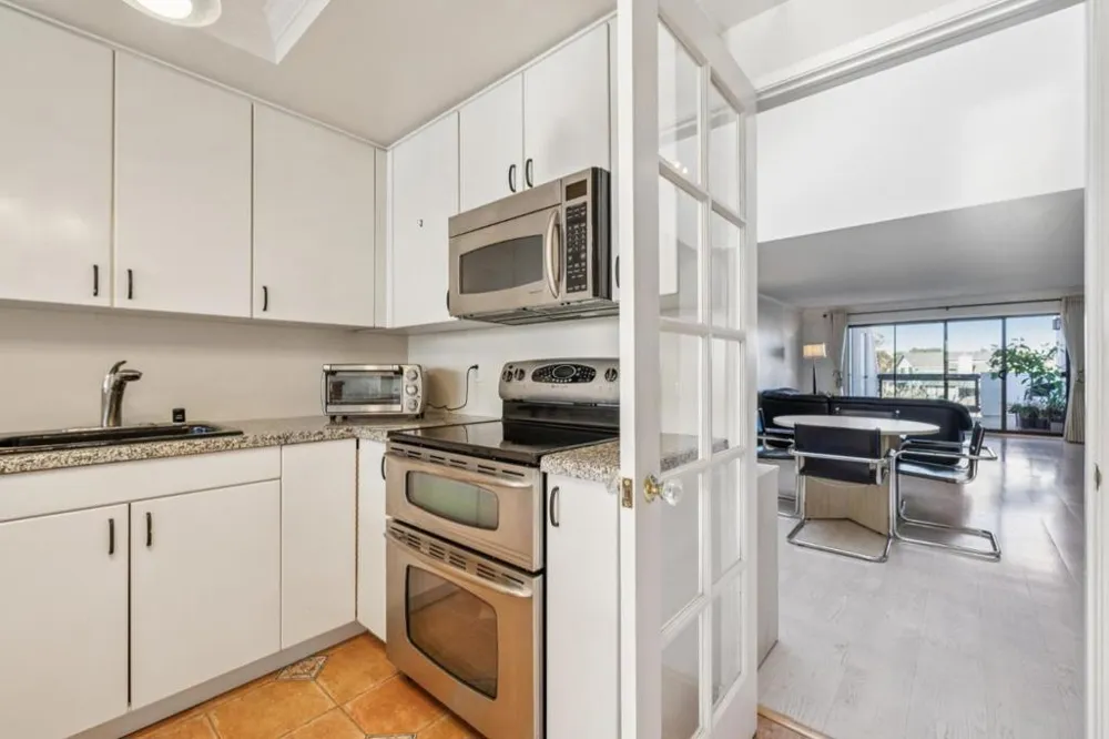 830 Balboa Foster City, CA 94404