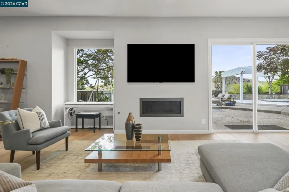 1161 Torrey Pines Pl Clayton, CA 94517