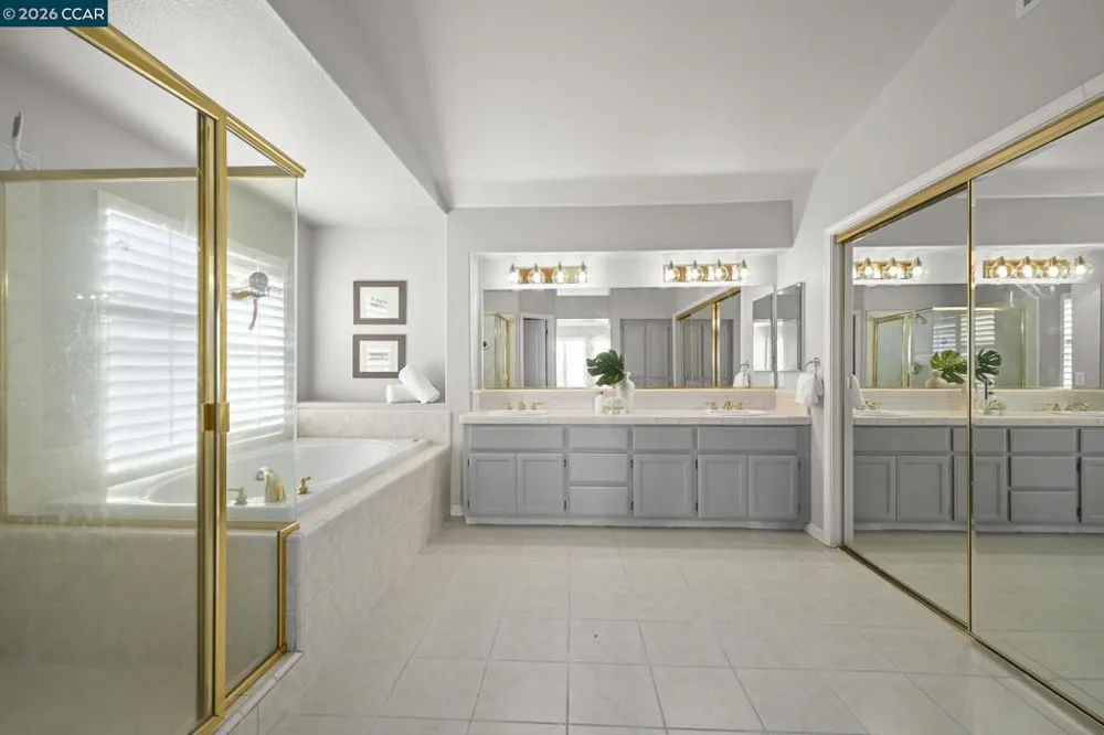 1161 Torrey Pines Pl Clayton, CA 94517