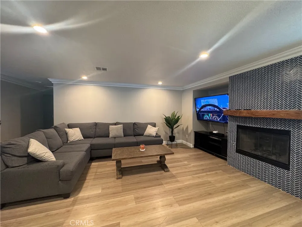 1119 Virginia Avenue Ontario, CA 91764