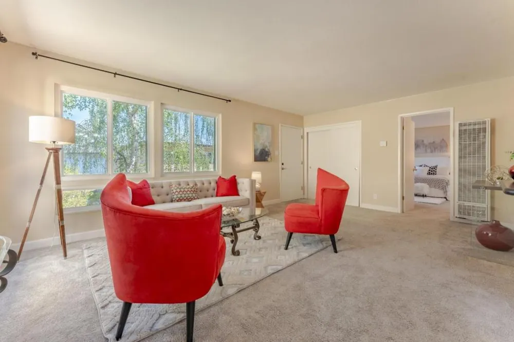 3049 Los Prados Street #223 San Mateo, CA 94403