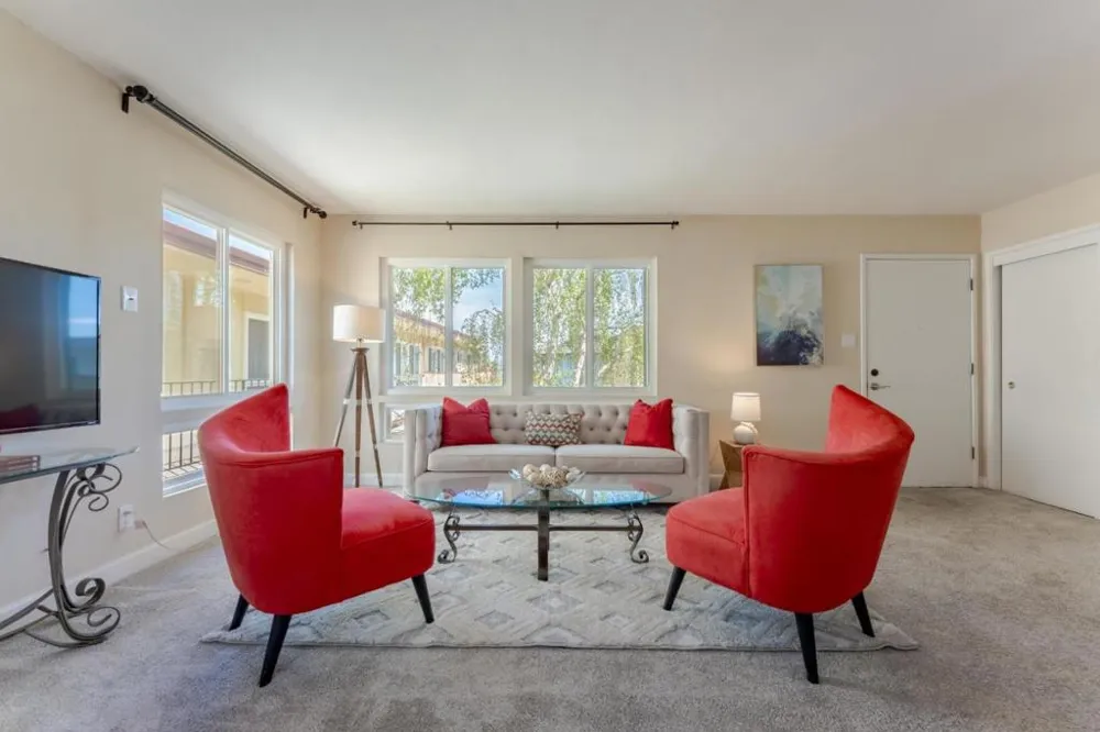 3049 Los Prados Street #223 San Mateo, CA 94403