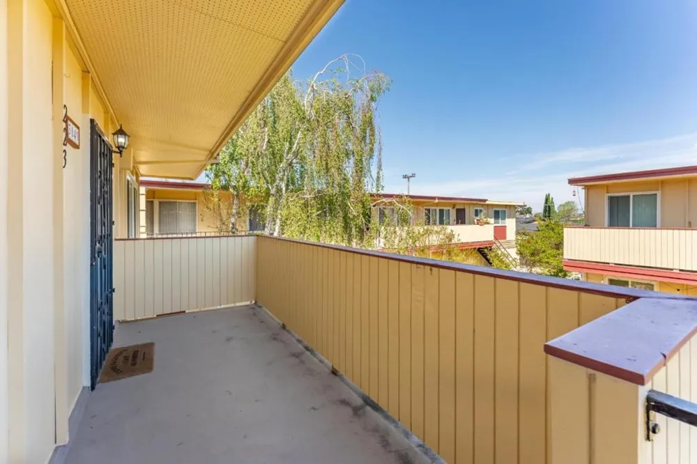 3049 Los Prados Street #223 San Mateo, CA 94403
