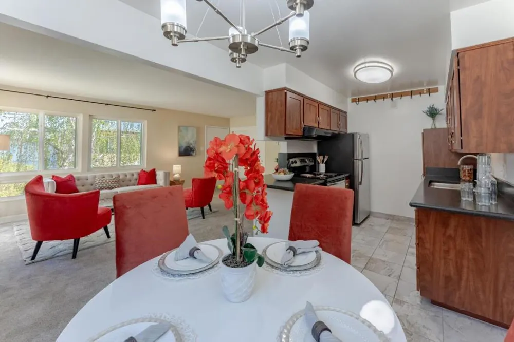 3049 Los Prados Street #223 San Mateo, CA 94403