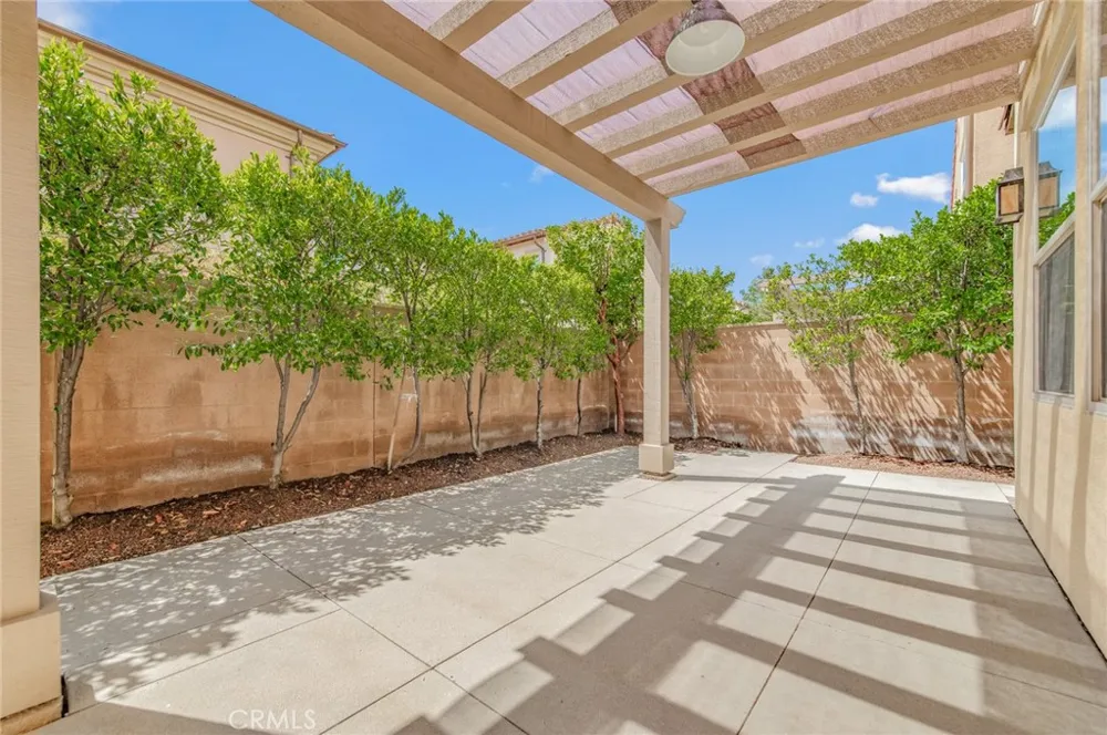 167 Overbrook Irvine, CA 92620