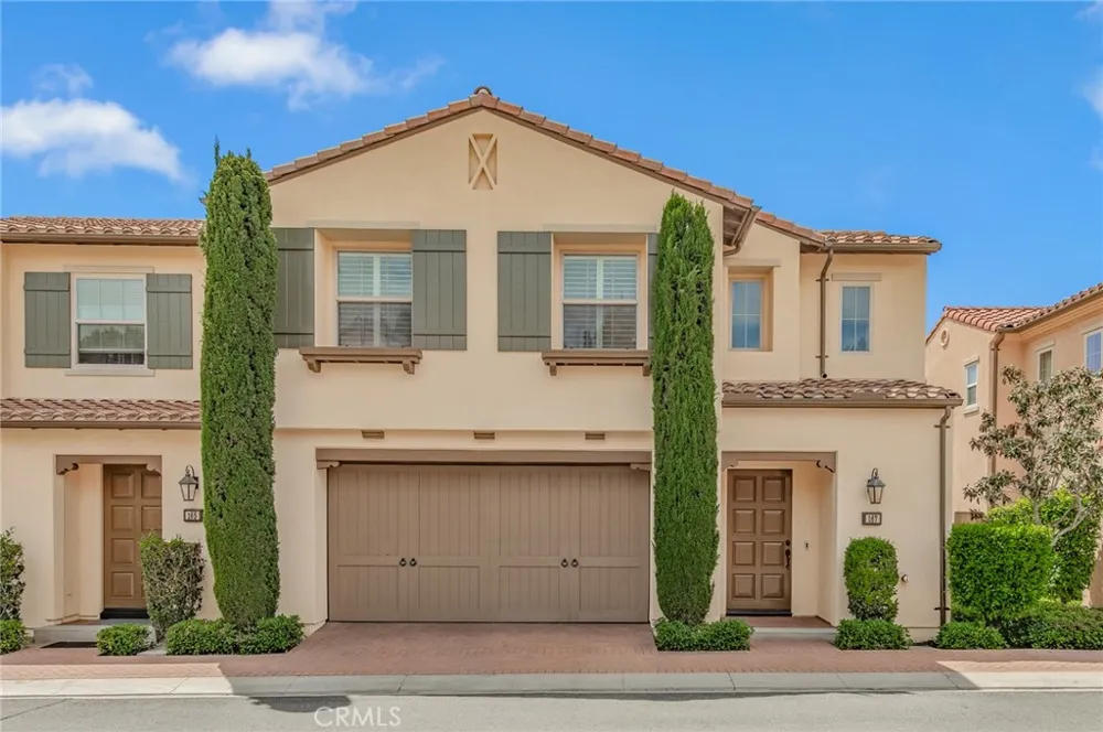 167 Overbrook Irvine, CA 92620