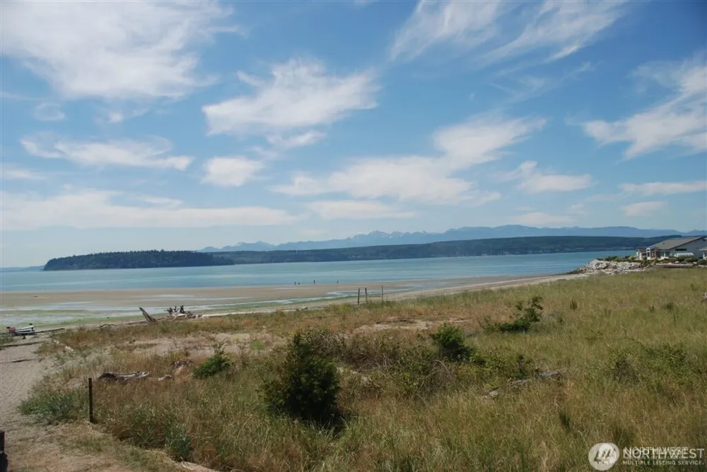 5180 NE Cedar Lane Hansville, WA 98340